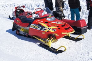 Snowmobile_Polaris_600_Pro